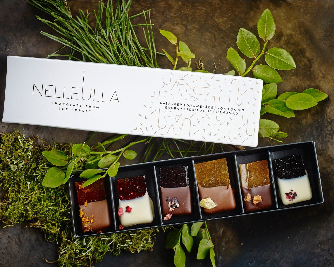 GIFT BOX WITH IMPRINT FILLED WITH 6 JELLIES