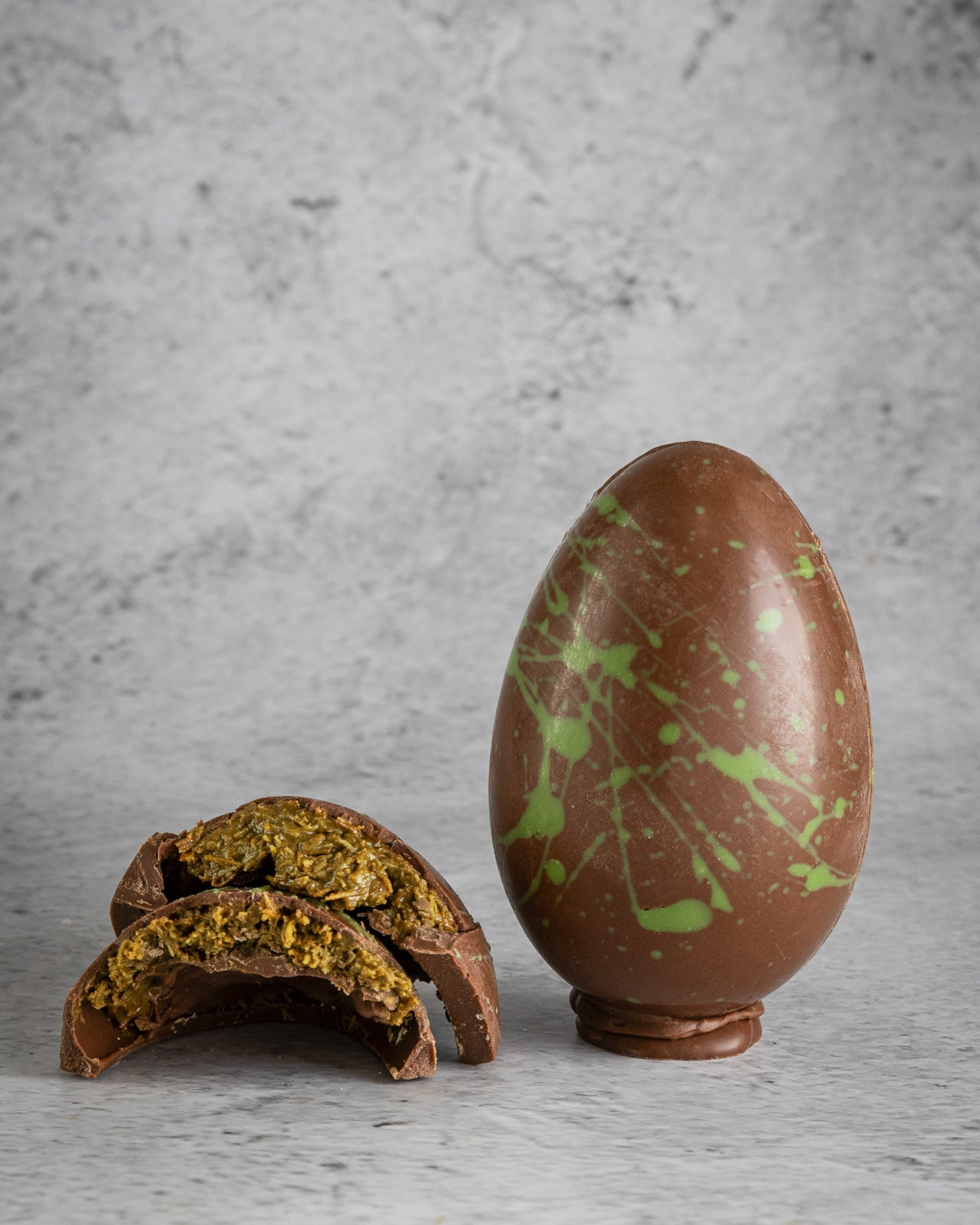 Dubai's large chocolate egg