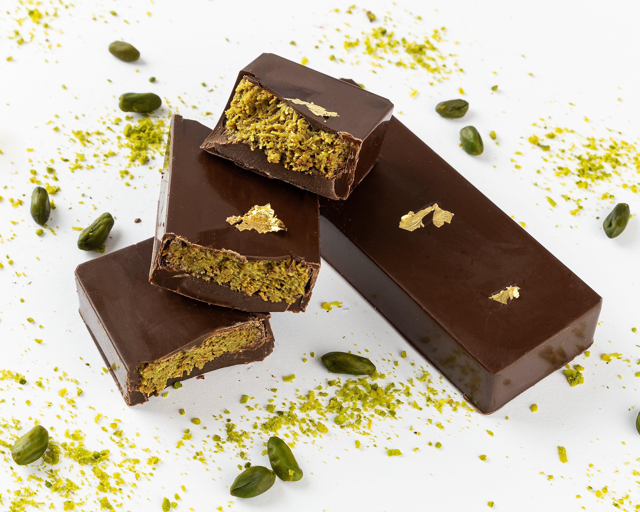 DUBAI CHOCOLATE in dark chocolate with gold