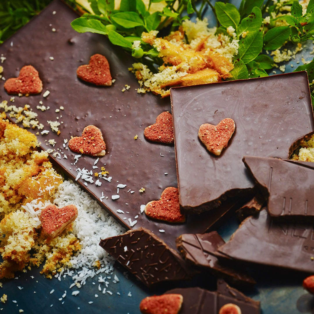 DARK CHOCOLATE / BISCUIT