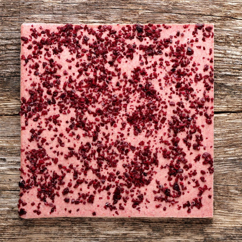 WHITE CHOCOLATE / STRAWBERRIES / CHERRIES