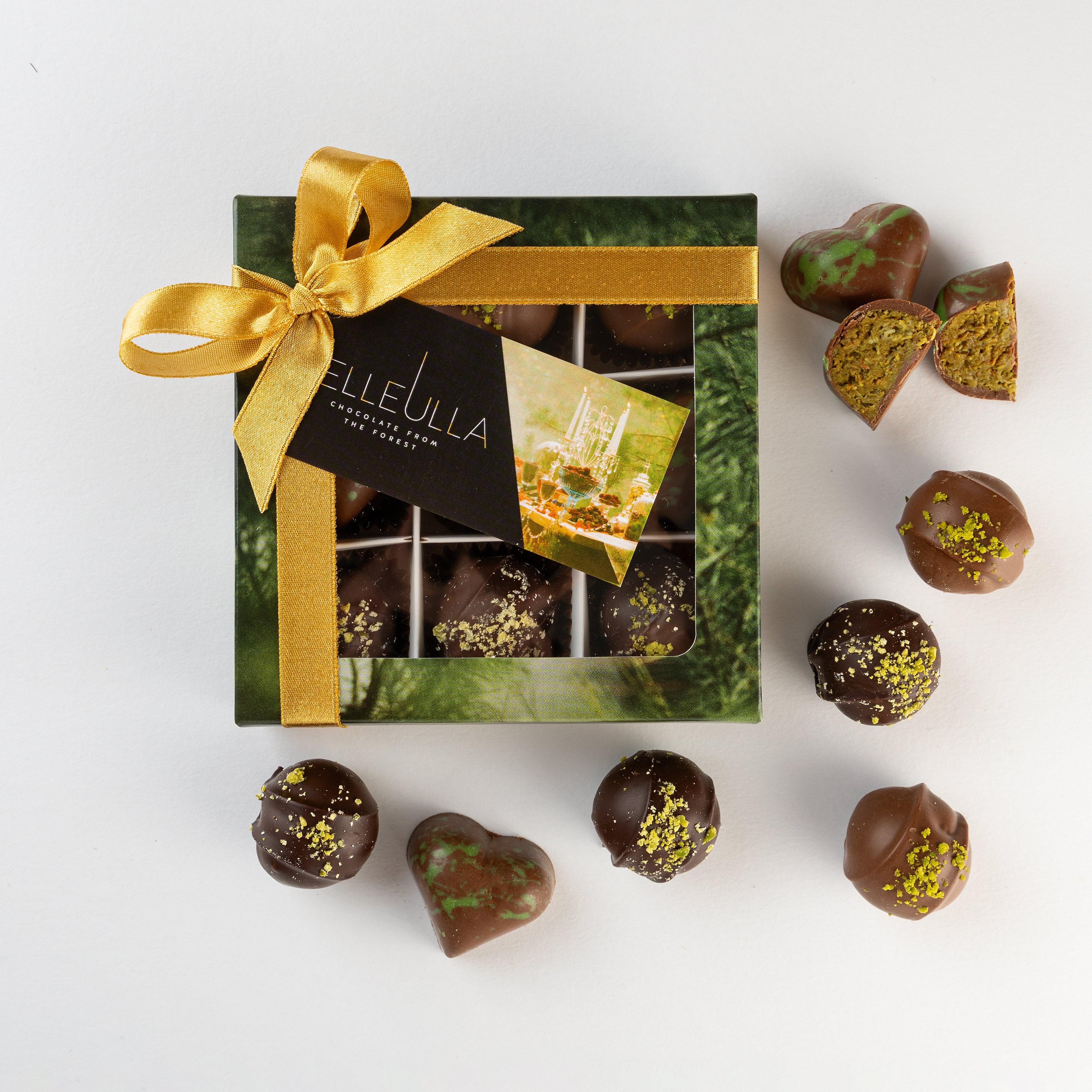 VALENTINE'S DAY (9PCS) DUBAI AND PISTACHIO SELECTION