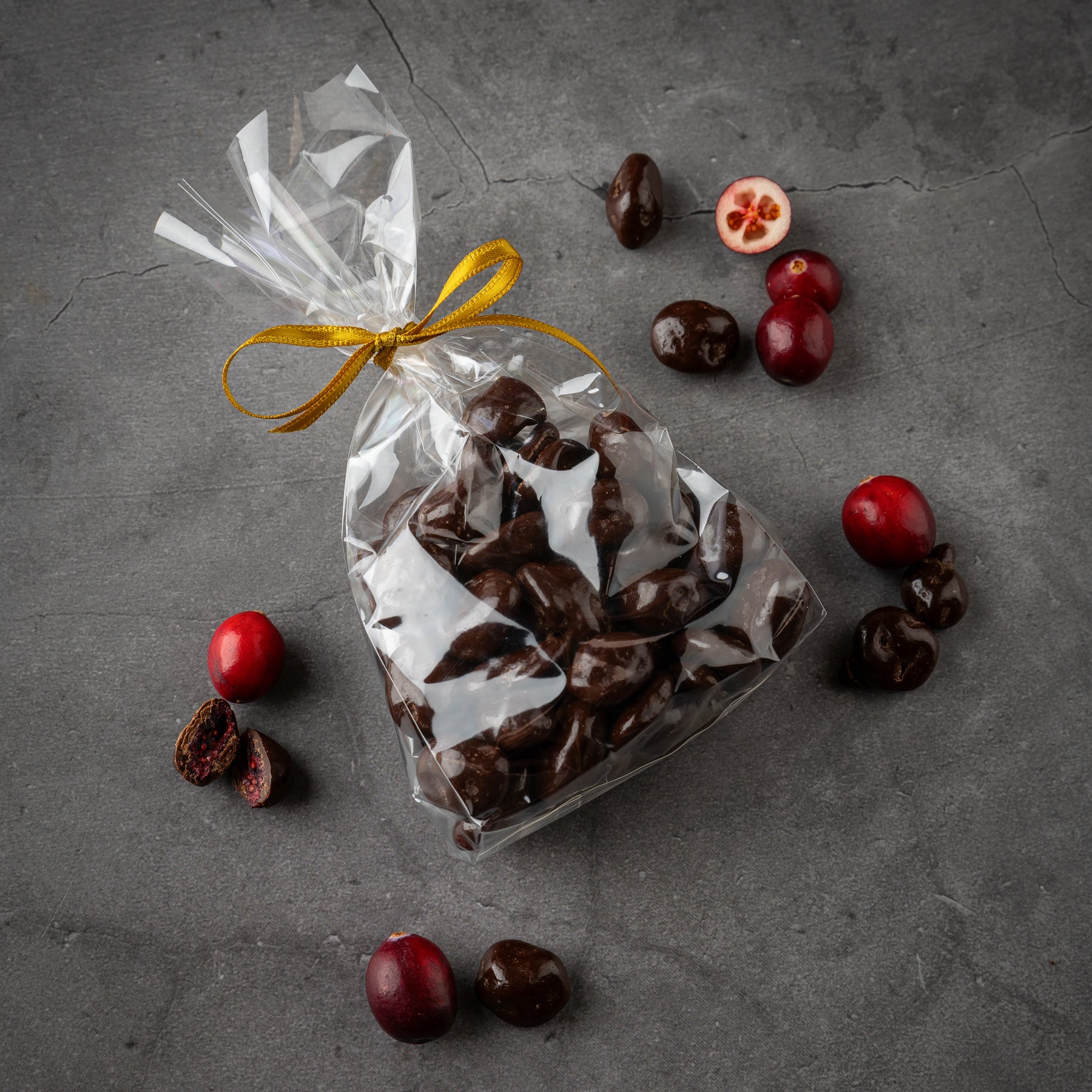 CRANBERRIES IN CHOCOLATE